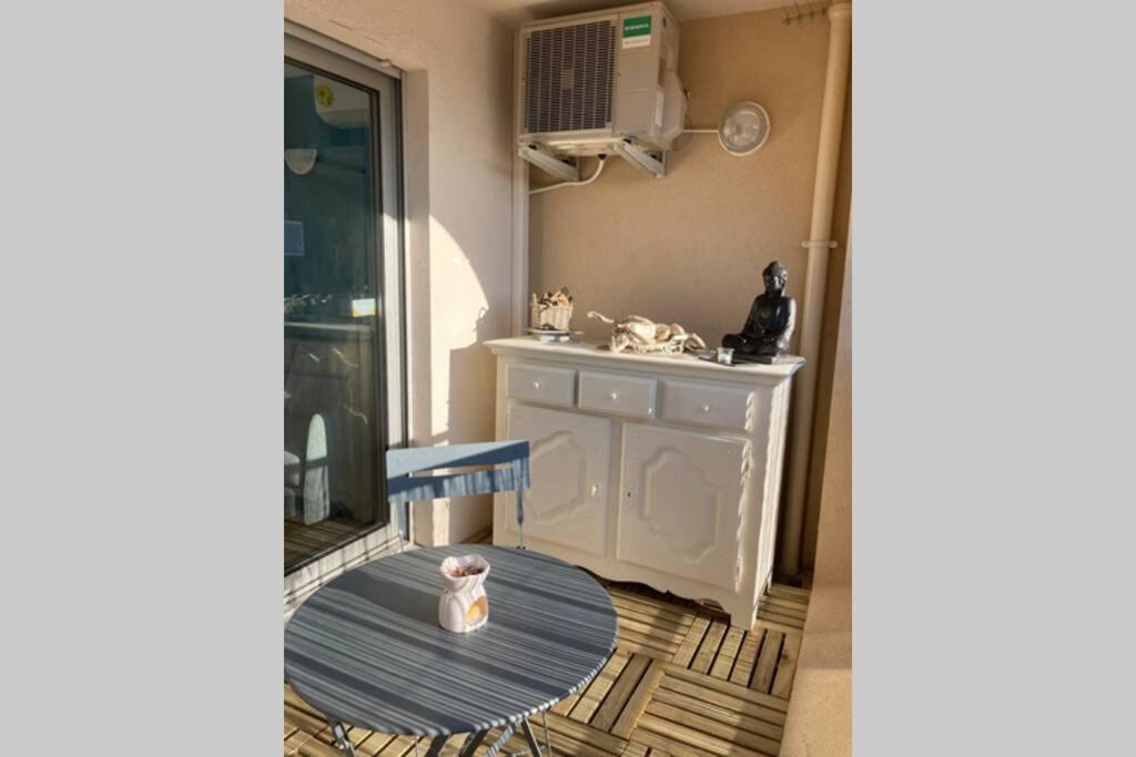 شقة Escapade Au Port Hyères المظهر الخارجي الصورة